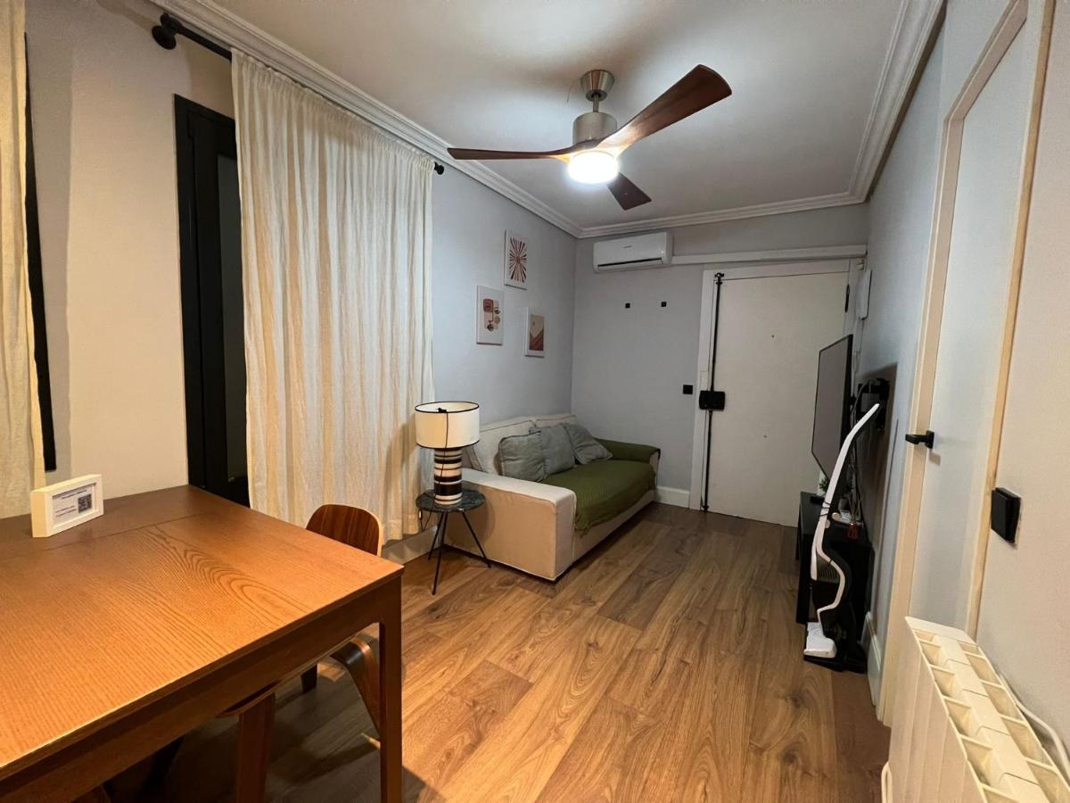 Realbites Accommodations Madrid Exterior photo